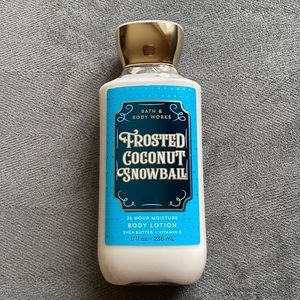 Bath & Body Works NEW Frosted Coconut Snowball Shea Butter Body Lotion 8 oz